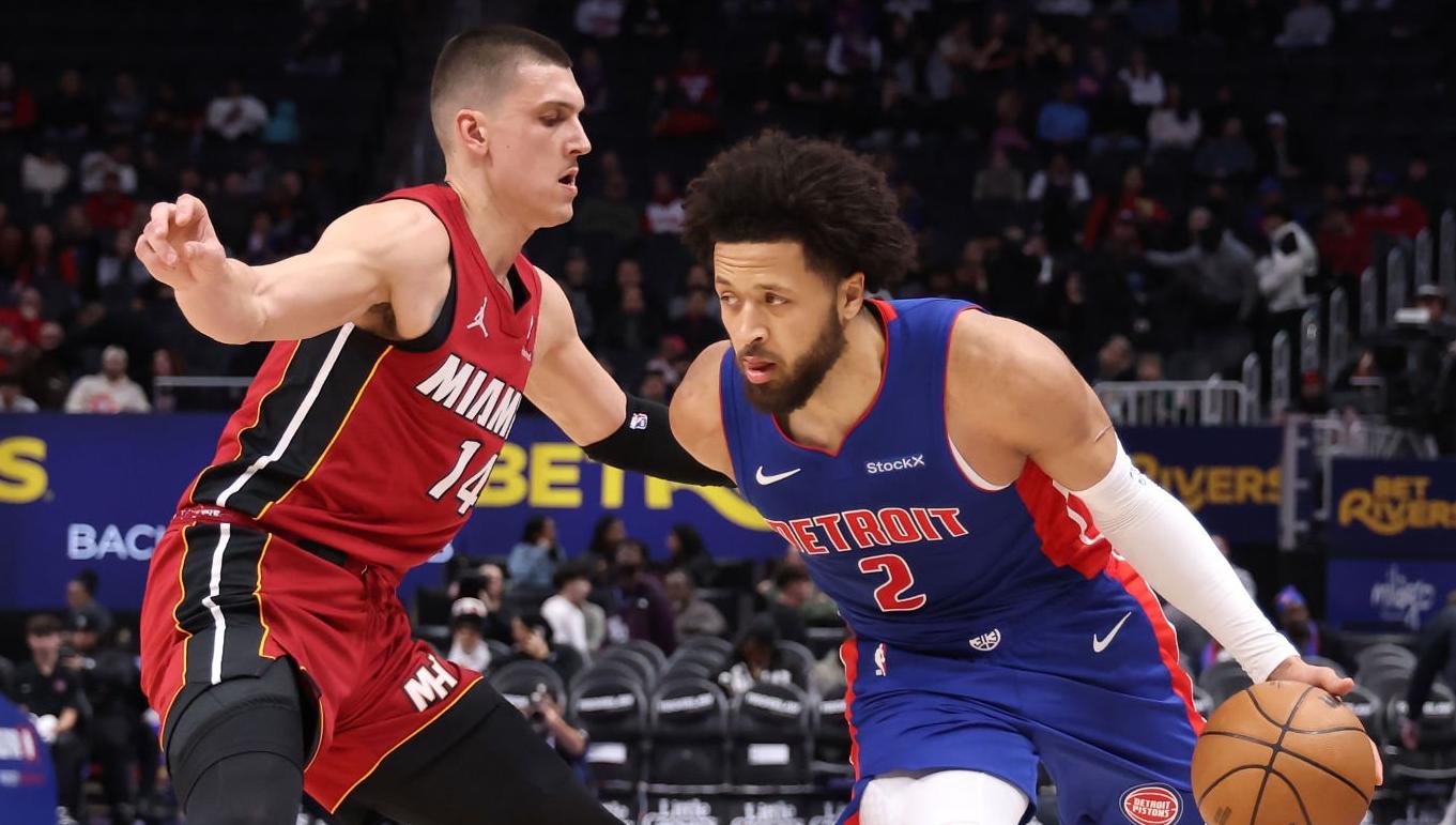 关于NBA大战湖人对阵火箭，胜利者将屹立巅峰的信息