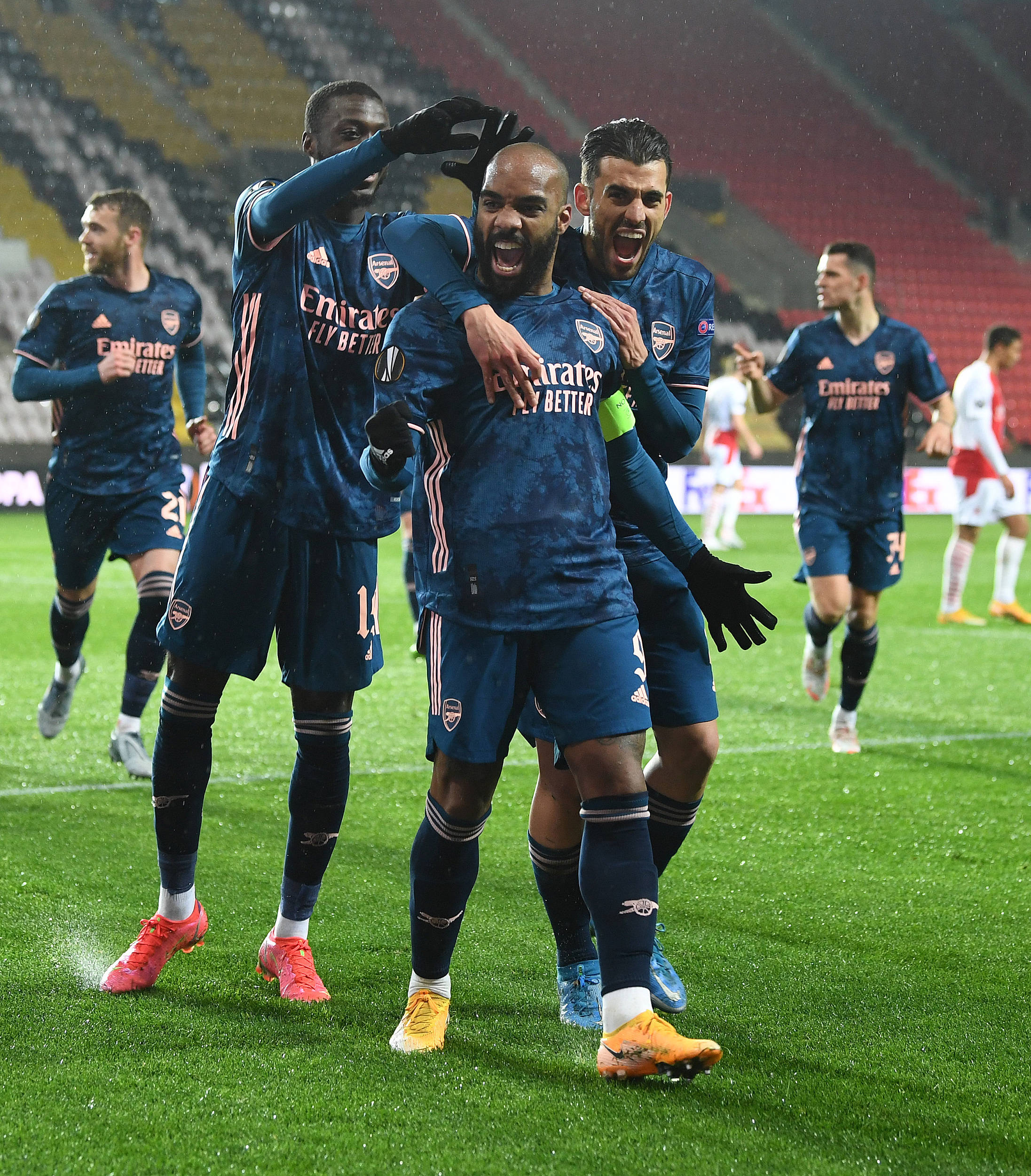 开云体育app-包含阿贾克斯挺进半决赛，欧洲冠军之路又见曙光的词条