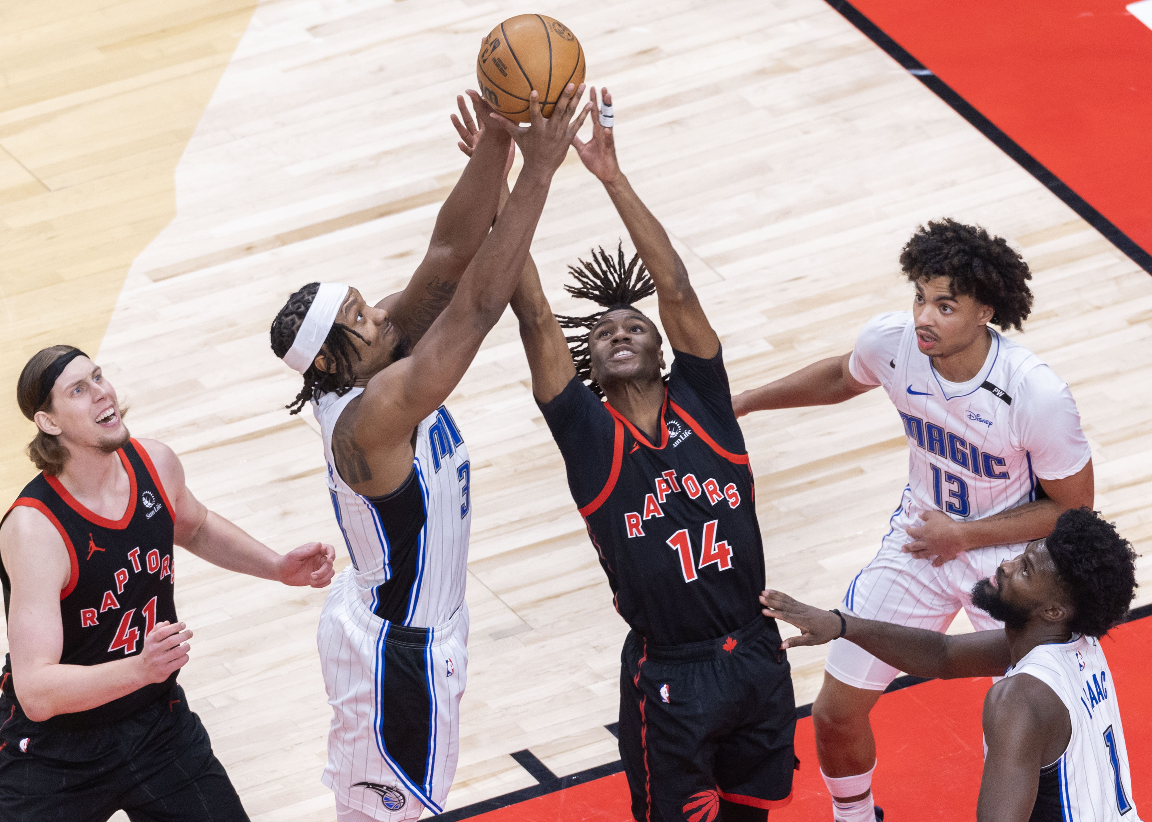 开云官网-关于籃城之争，绿军对战猛龙队，谁将主宰比赛？的信息