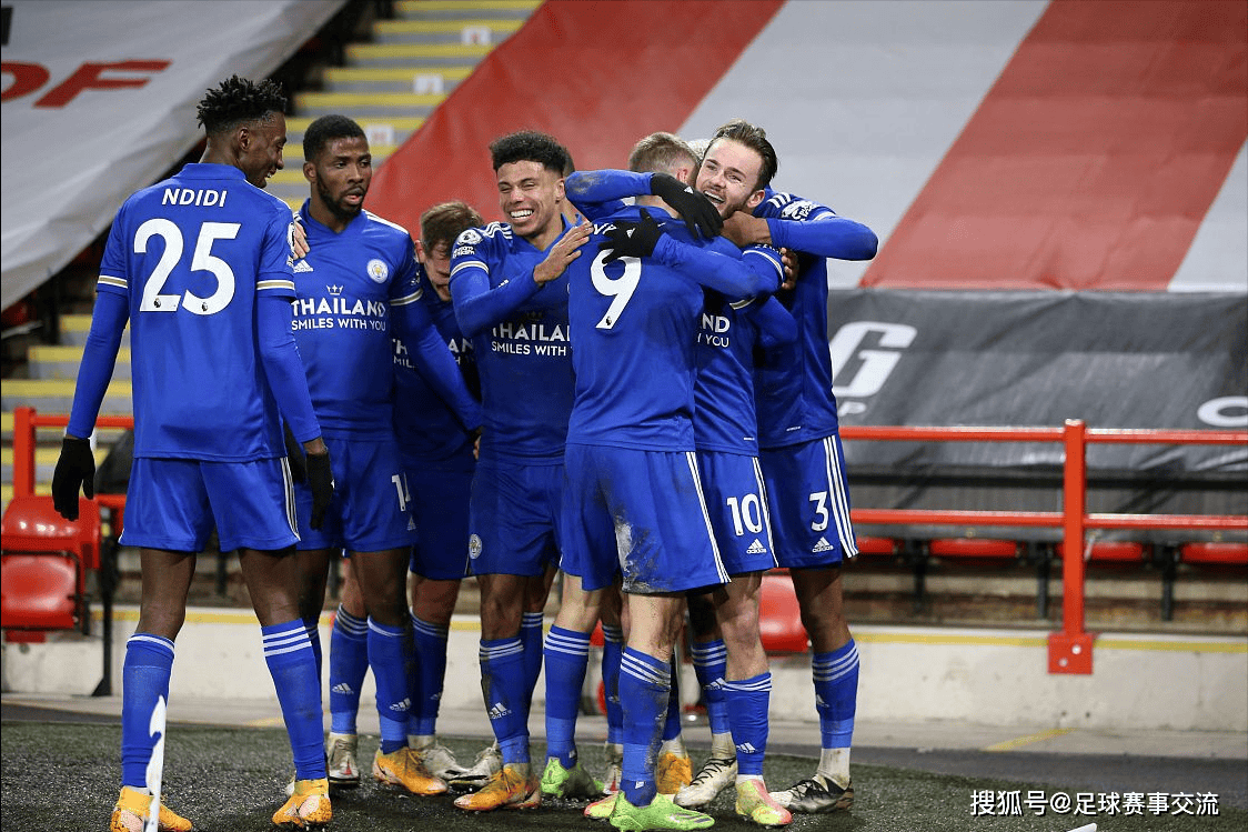 开云体育下载-包含澳大利亚足坛：悉尼FC队在比赛中豪取胜利，领跑榜首！的词条