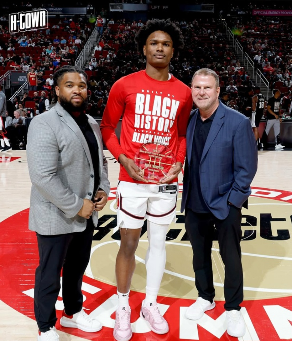 开云体育登录-关于灰熊主场大胜火箭，达米安·利拉德粗英之名的信息