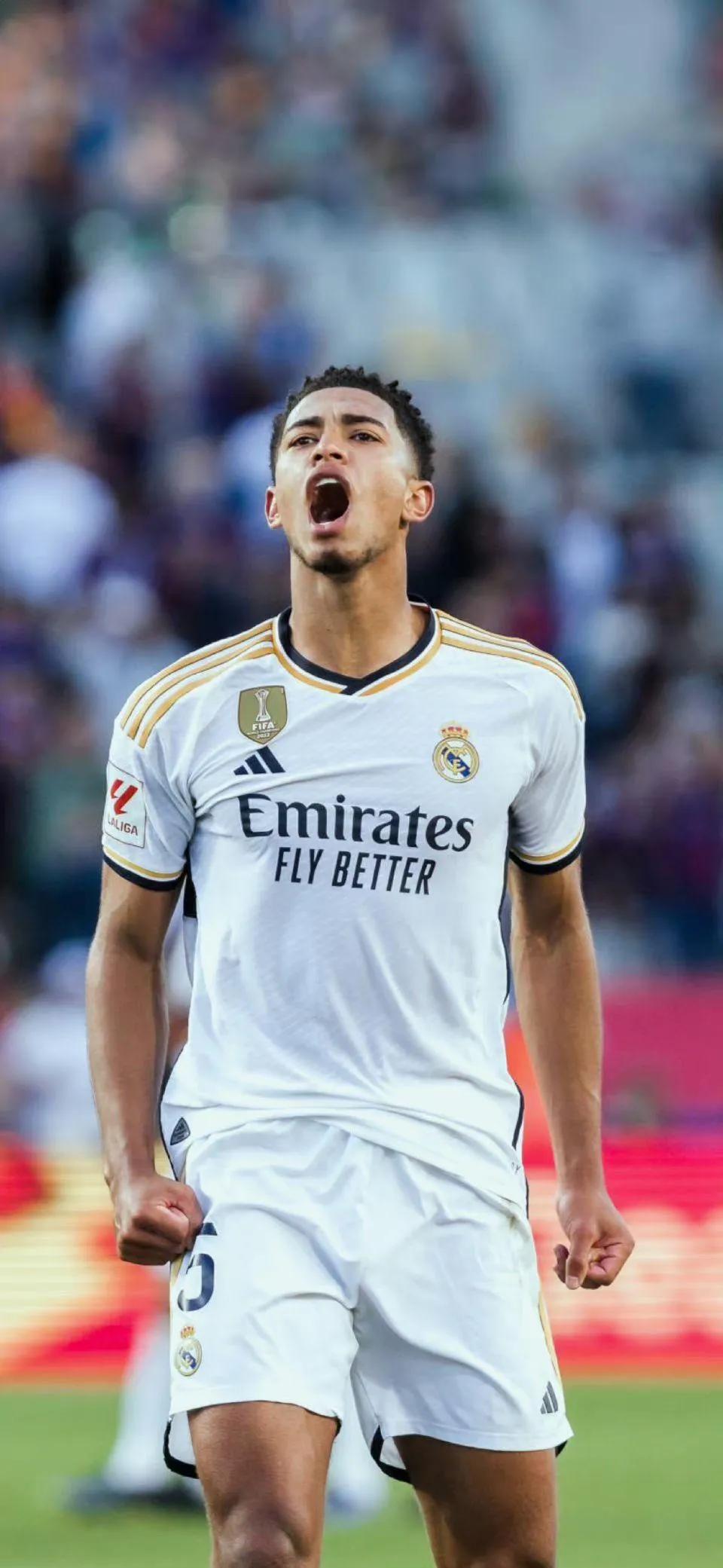 严寒天气影响比赛进行，球员体能遭考验的简单介绍