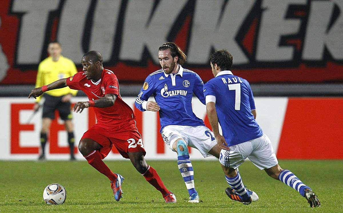 开云体育官方网站-乌迪内斯客场逆转胜利，士气大振