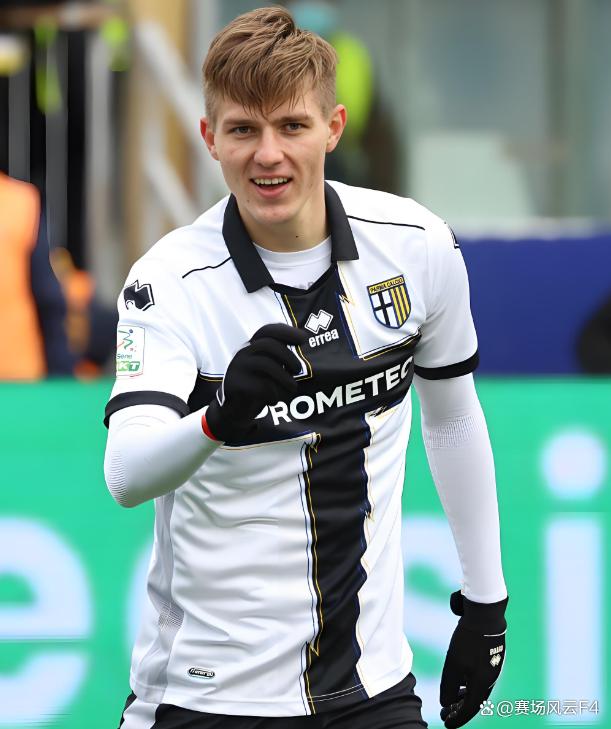 乌迪内斯客场逆转胜利，士气大振