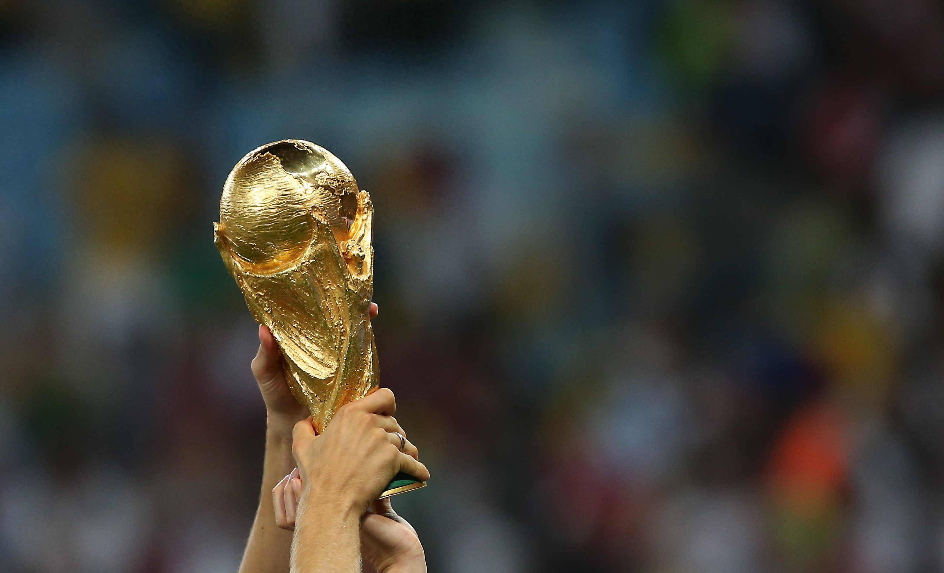 世界杯选手刷新世界纪录，震撼全场