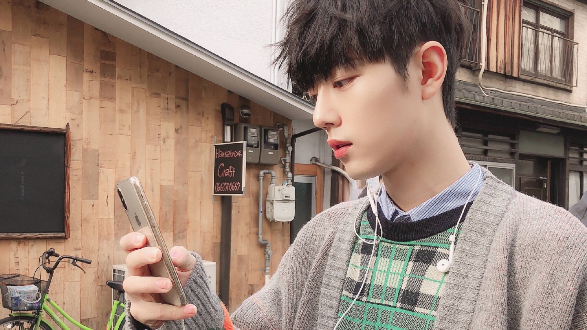 格纳布里爆发，足球场上的南非一波带走乌克兰战术风暴