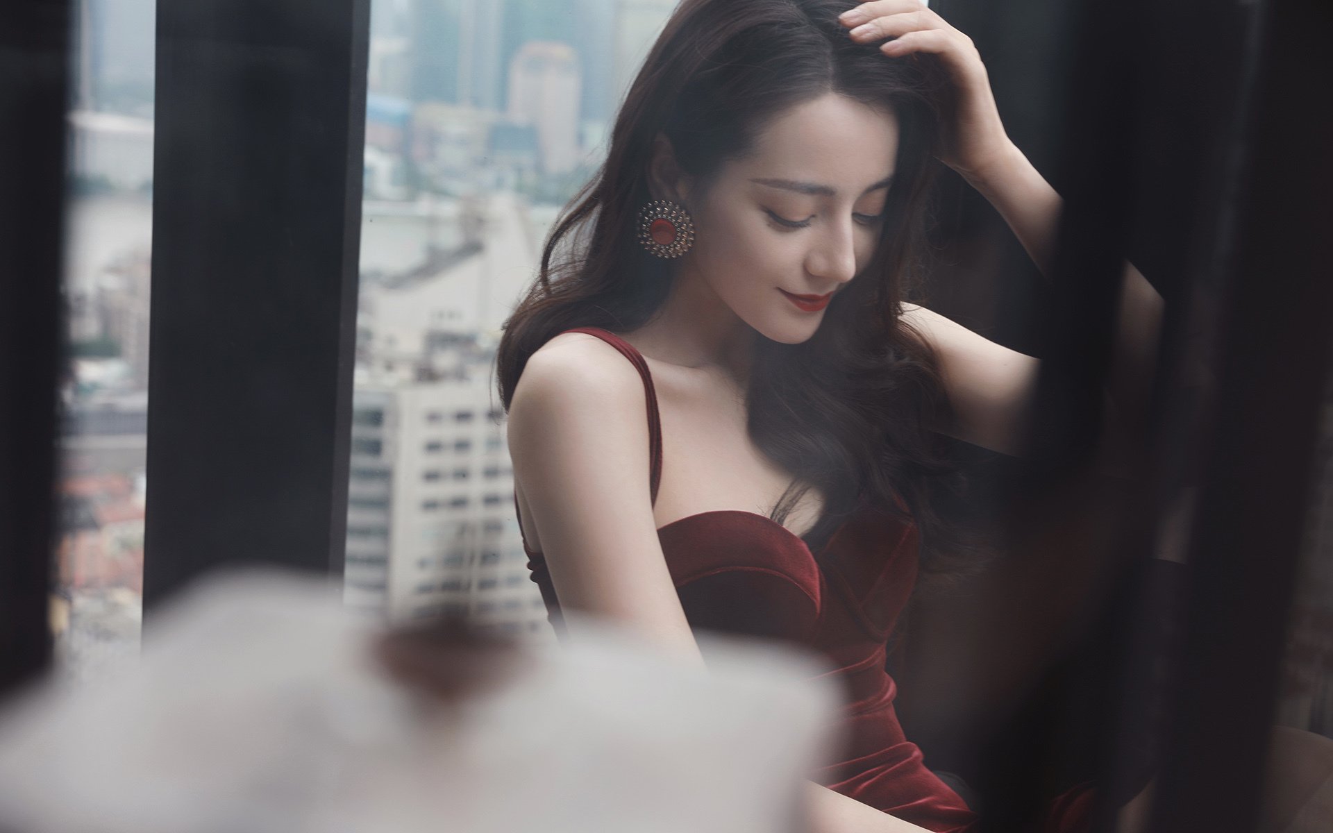 轮胎墙溃败夜,当奥斯梅恩以F1车手姿态接管英超赛道